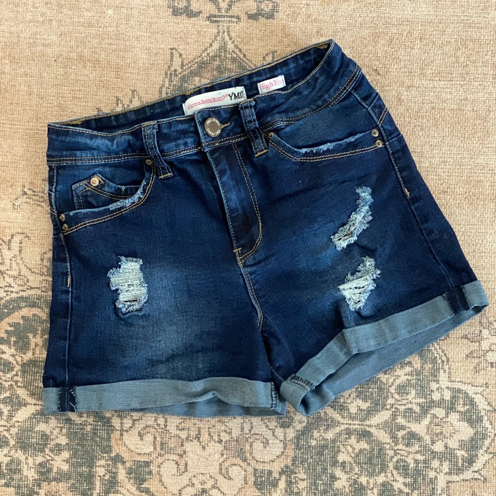 YMI Wanna Betta Butt high rise shorts, 3